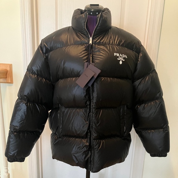 Prada Re-Nylon Puffer Down Jacket Black Size 44 New with Tags! - Picture 1 of 16